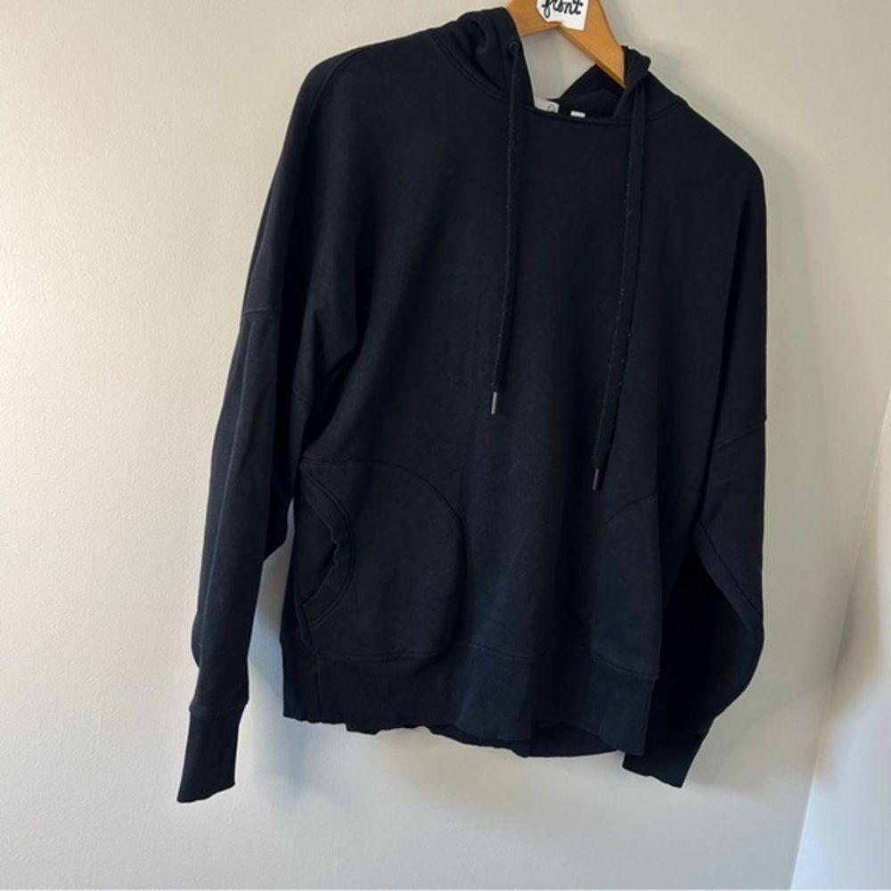 Tasc Black Hooded Sweatshirt Adult S Great Preworn Condition